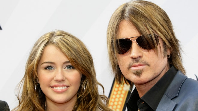 Billy Ray Cyrus and Miley 660 Reuters.JPG